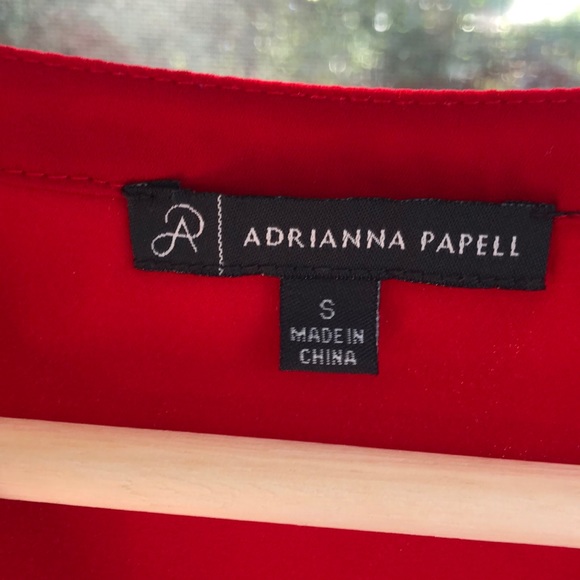 Elegant Summer Blouse - Picture 2 of 3